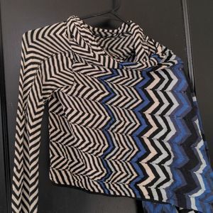 BCBG striped wrap sweater patterned black blue white knit